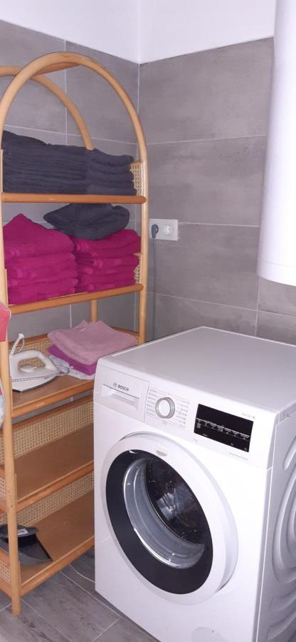 Das Blaue Haus Vendégház - Kovácshida Apartman Kültér fotó